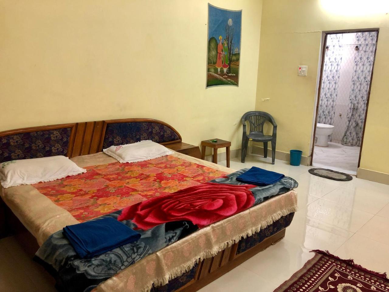 Gangotri Paying Guest House Варанаси Екстериор снимка