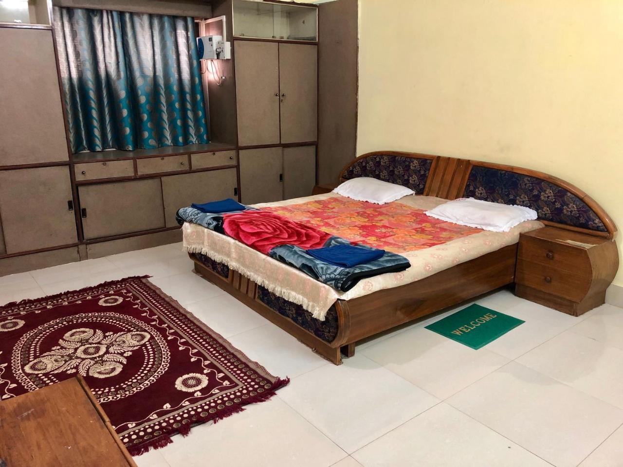 Gangotri Paying Guest House Варанаси Екстериор снимка